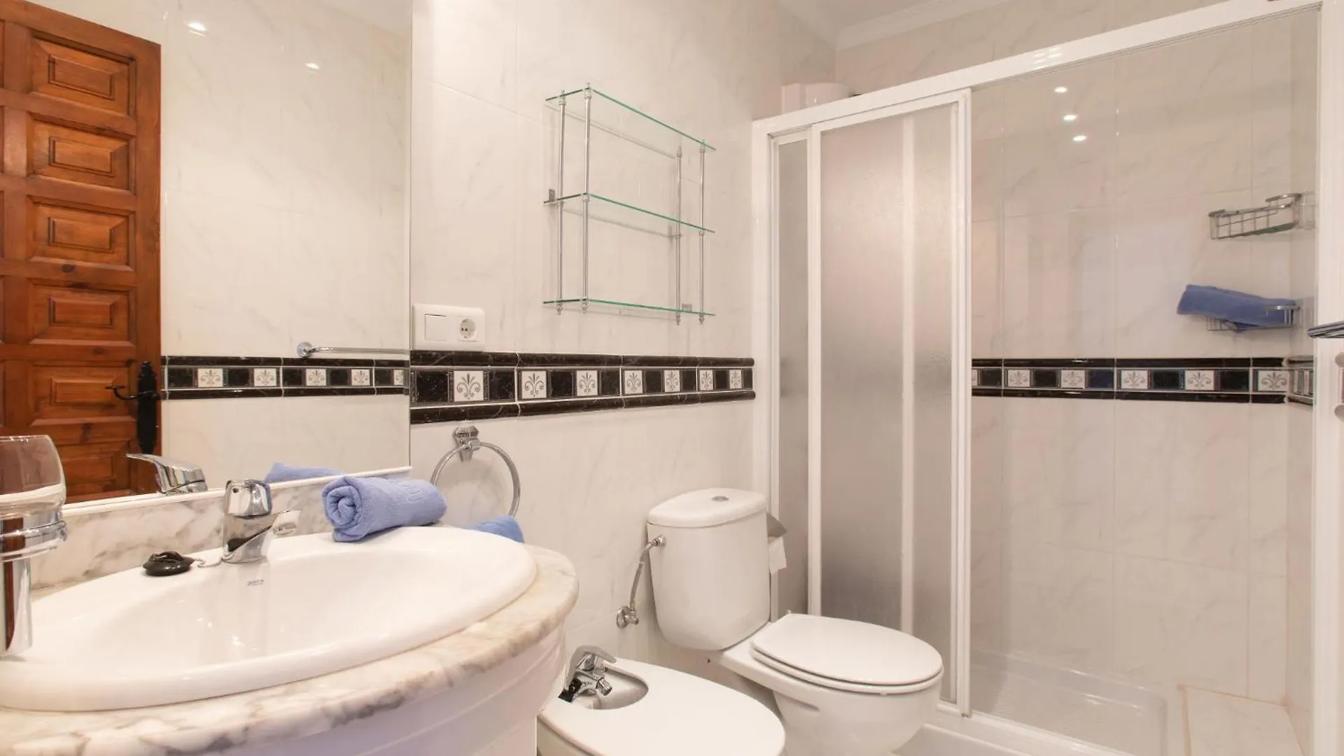 Holiday Home Capistrano Village 126B By Interhome Нерха